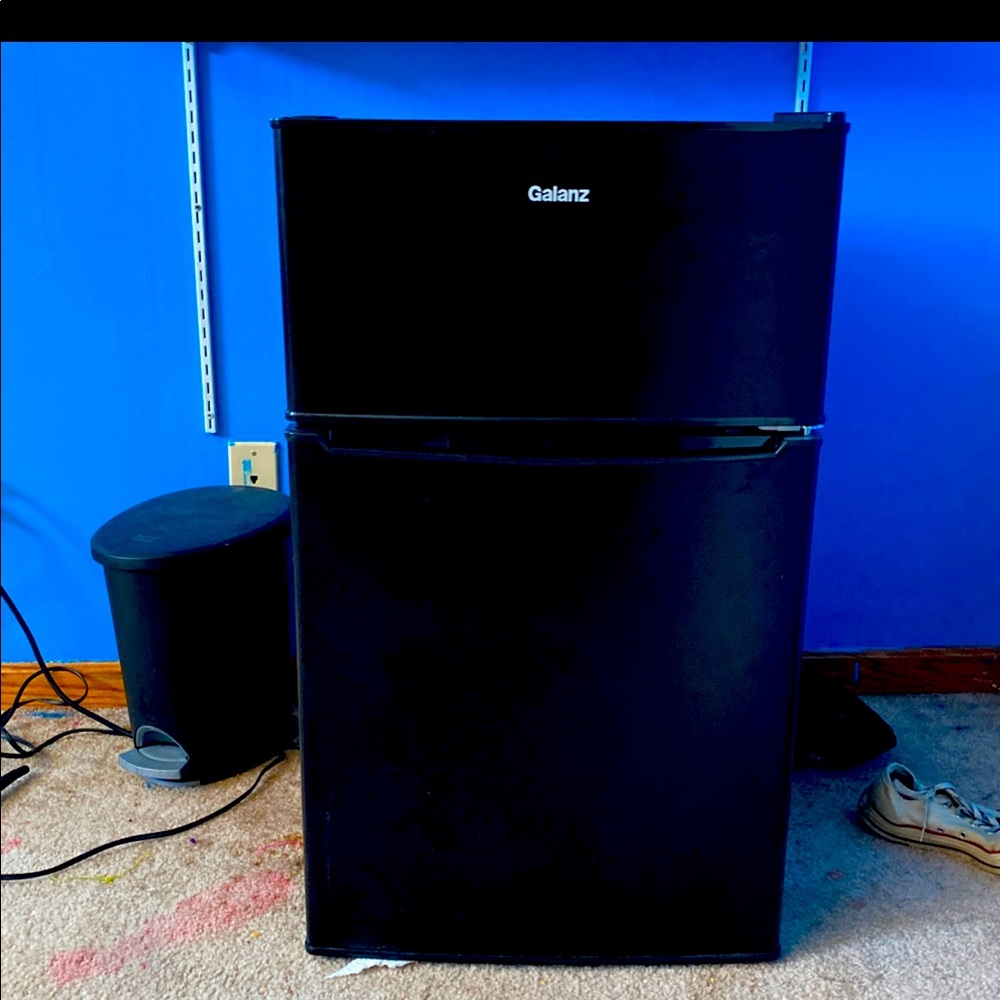 Top freezer, mini refrigerator